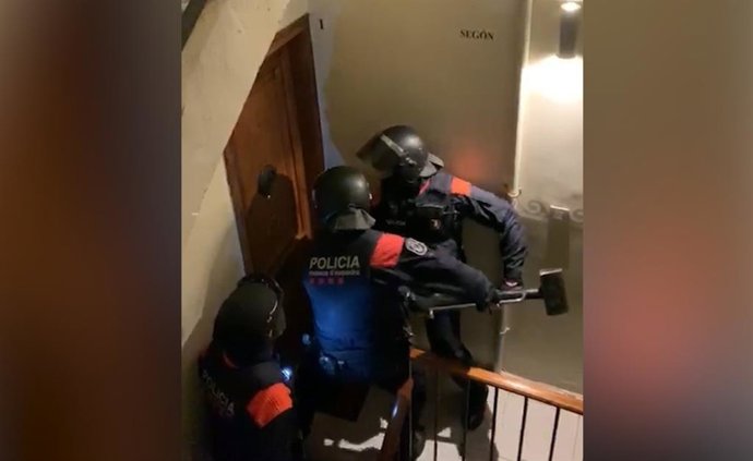 Actuación de los agentes de los Mossos d'Esquadra