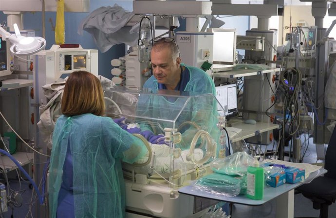 Nota Y Fotos Neonatología