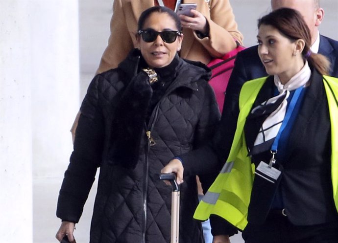 Isabel Pantoja durante su llegada a Madrid