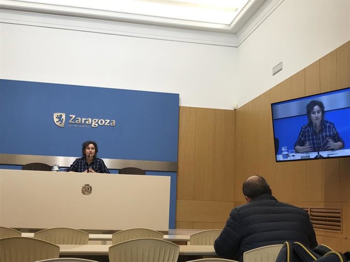 La concejal del grupo municipal de ZeC en el Ayuntamiento de Zaragoza, Luisa Broto.
