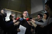 Serrano (PP) cree que Vox y Cs deben "ser capaces de entenderse" para poder seguir bajando impuestos en la Comunidad