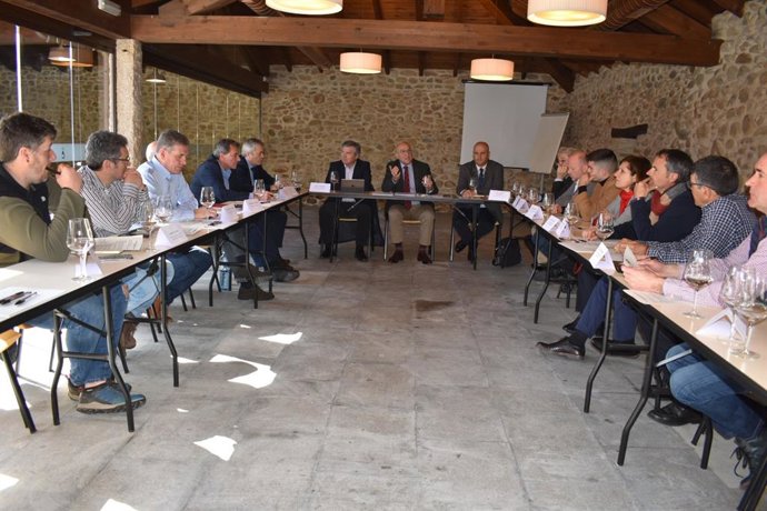 La Junta facilita el acceso a las ayudas de los sistemas de lucha antiheladas y 