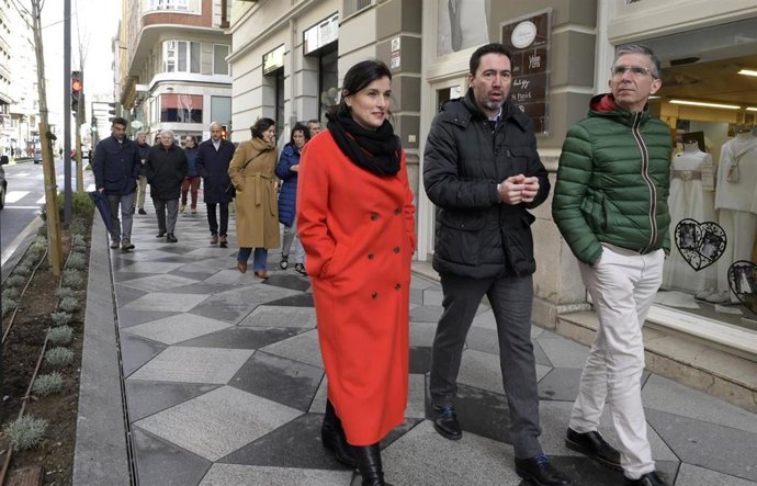 Gema Igual inaugura las obras de la calle Isabel II