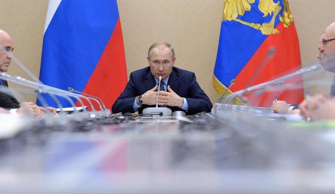 Rusia.- Putin niega estar "cansado" del Kremlin porque lo considera su "destino"
