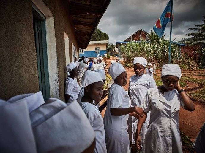RDCongo.- La OMS recuerda que el brote de ébola en la RDC "no ha terminado" pese