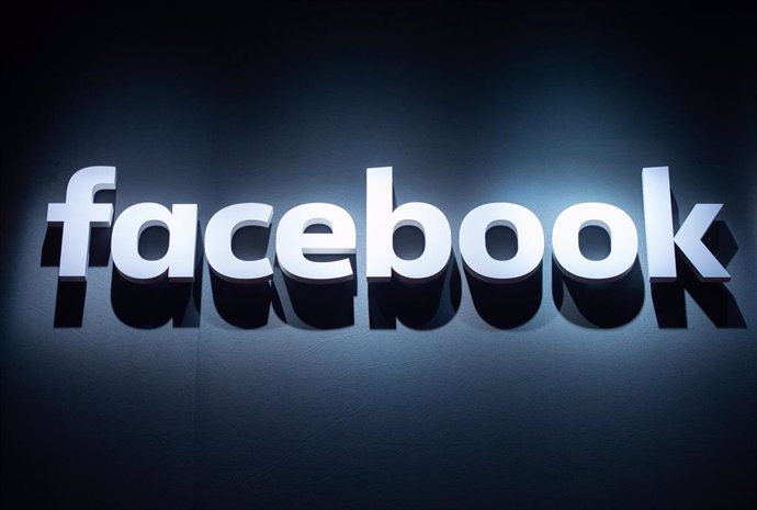 El logo de Facebook  