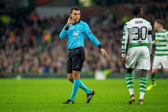 El árbitro rumano Ovidiu Hategan