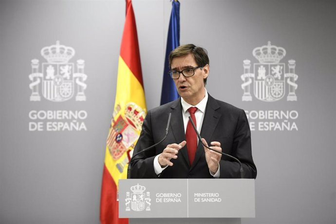 El ministro de Sanidad, Salvador Illa, ofrece una rueda de prensa para informar sobre la situación del coronavirus en España 