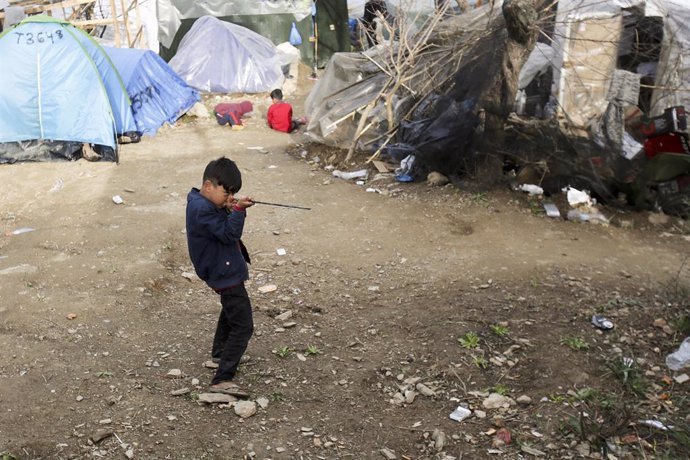 Grecia.- El Gobierno griego suspende los subsidios a refugiados y acusa a SYRIZA