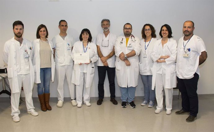 Profesionales sanitarios del HUCA que recibieron un premio Inforsalud.