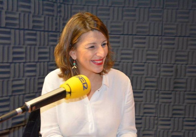 La ministra de Trabajo y Economía Social, Yolanda Díaz, en una entrevista a la Cadena Ser Galicia.