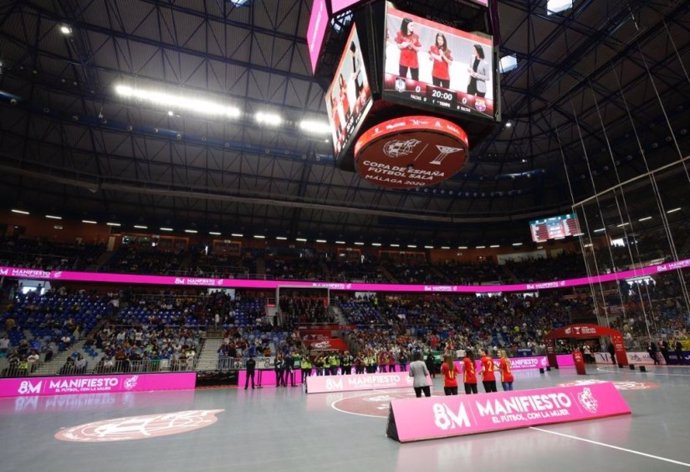 El fútbol español celebra el Día de la Mujer con la lectura del manifiesto por la igualdad