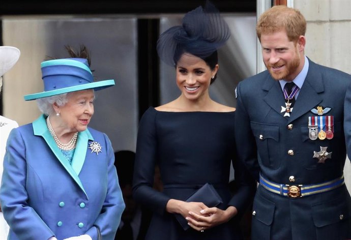 Los duques de Sussex con la Reina Isabel II en una imagen de archivo