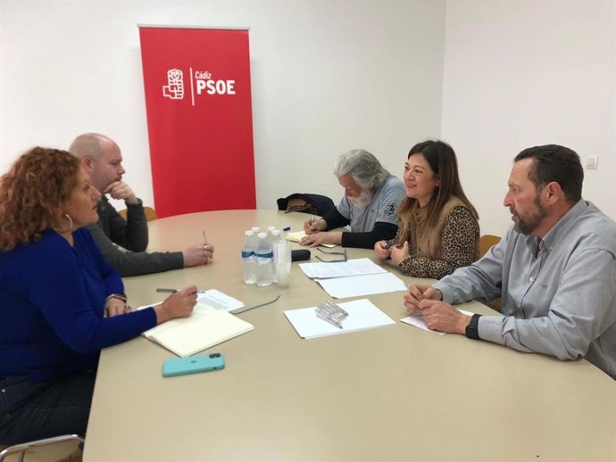 Reuión celebrada entre el PSOE y la Asociación Bahía de Cádiz