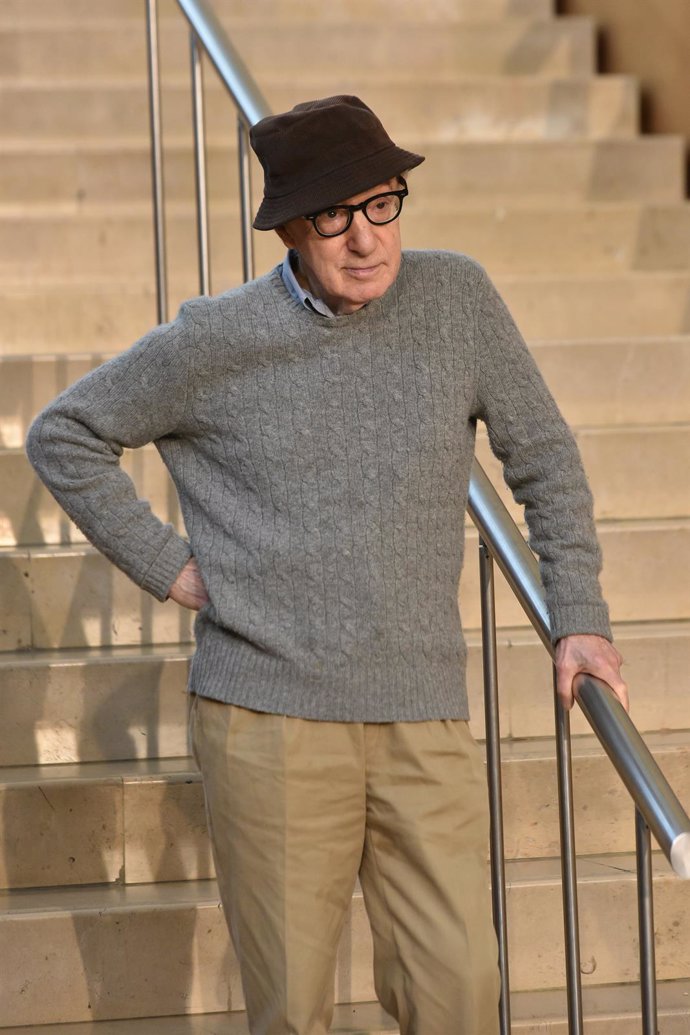 Woody Allen comparece con motivo del inicio del rodaje de su nueva película en San Sebastián, con el título provisional 'WASP2019'.