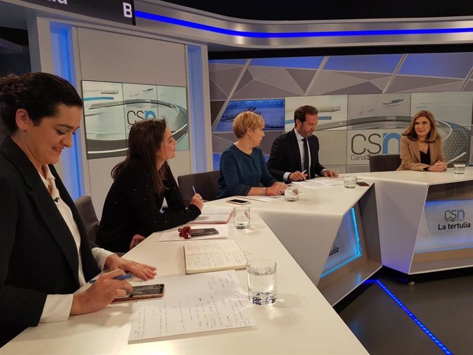 La consejera de Empleo, Formación y Trabajo Autónomo de la Junta de Andalucía, Rocío Blanco, este martes en una entrevista en Canal Sur