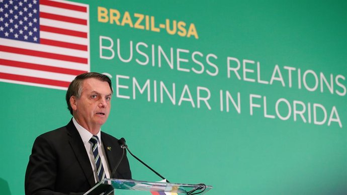 Brasil.- Bolsonaro asegura que hubo fraude en la primera vuelta de las eleccione