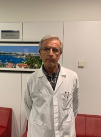 El turista ingresado por coronavirus en Menorca evoluciona favorablemente dentro de la gravedad