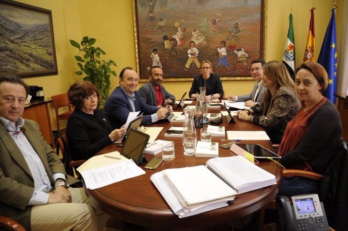 REunión de la Mesa de la Asamblea de Extremadura