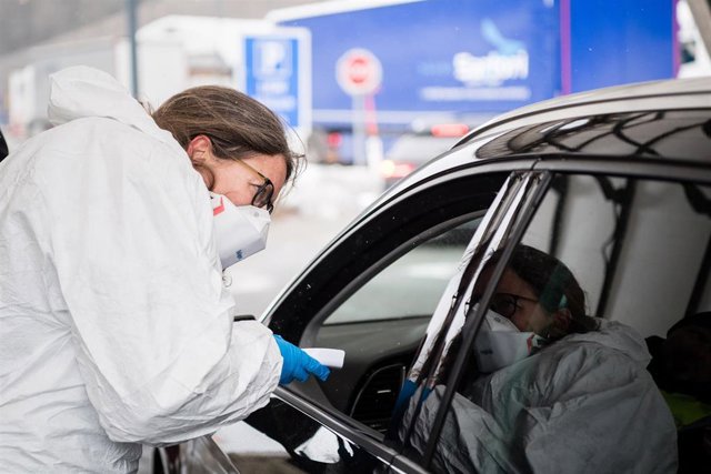 Medidas de control a los viajeros llegados desde Italia