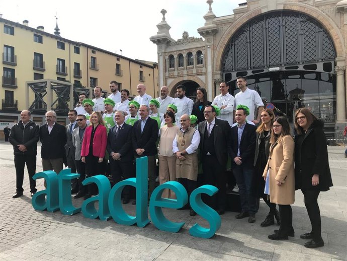 Iniciativa Inclucina de Atades frente al Mercado Central