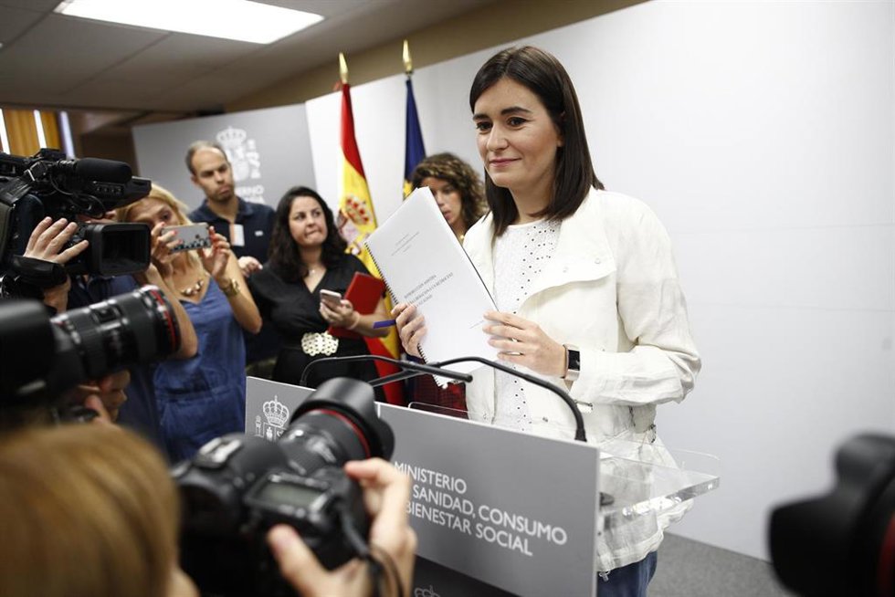 Rueda de prensa de la ministra de Sanidad para dar explicaciones sobre su máster