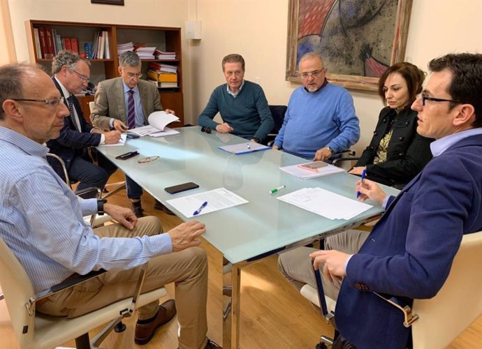 Reunión de seguimiento de la situación por el Coronavirus en el Ayuntamiento de Valladolid.