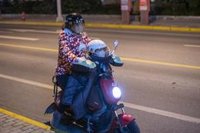 China eleva a 3.158 las muertes y a 80.778 los contagios por coronavirus en otro día de descensos