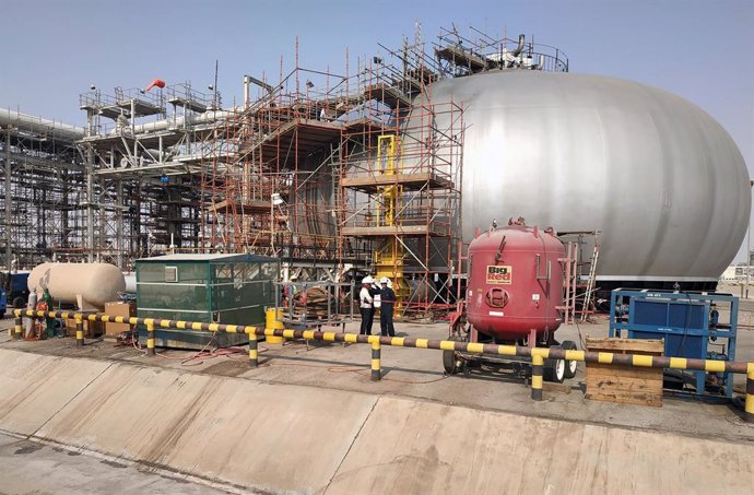 A.Saudí.- Aramco elevará su capacidad de producción a un récord de 13 millones d