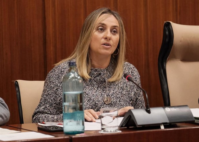 La consejera de Fomento de la Junta de Andalucía, Marifrán Carazo