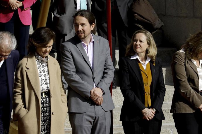 (I-D) La vicepresidenta primera, Carmen Calvo; el vicepresidente segundo, Pablo Iglesias y la vicepresidenta tercera, Nadia Calviño, en el Congreso de los Diputados, en Madrid (España), a 3 de febrero de 2020.