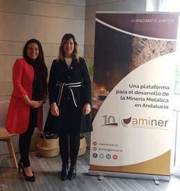 La gerente de la Asociación de Empresas Investigadoras, Extractoras, Transformadoras Minero-Metalúrgicas, Auxiliares y de Servicios (Aminer), Priscila Moreno, y la presidenta de Women in Mining Spain, Luz Cerezo