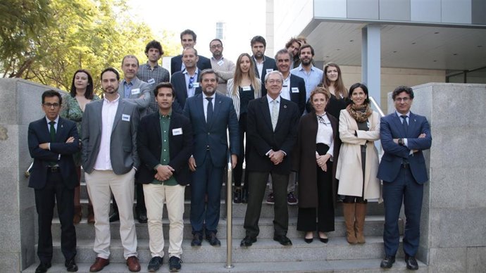 [Sevilla] [L Enviosprensa.Ceceu] Nota Consejería Economía. Diez Emprendedores Del Pct Cartuja Exponen Sus Proyectos A Una Treintena De Inversores