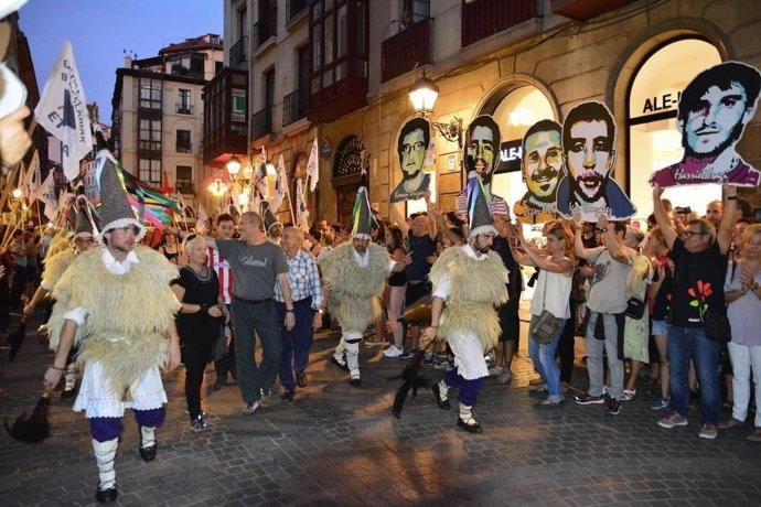 Homenaje a ex preso de la banda terrorista ETA.