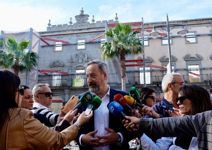 11.3.20 Nota Y Foto Obras Paradas De La Junta De Andalucía En Edificios Históricos