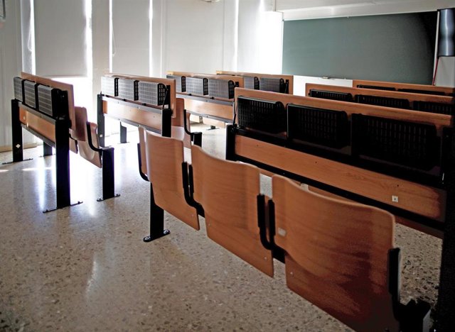 Aulas vacías en la facultad de Estadística de la Universidad Complutense de Madrid  por el coronavirus