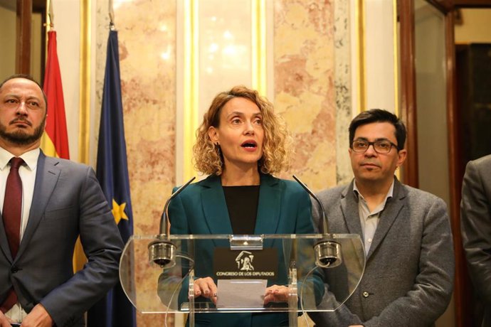 La presidenta de la Cámara Baja, Meritxell Batet, con otros miembros de la Mesa del Congreso 