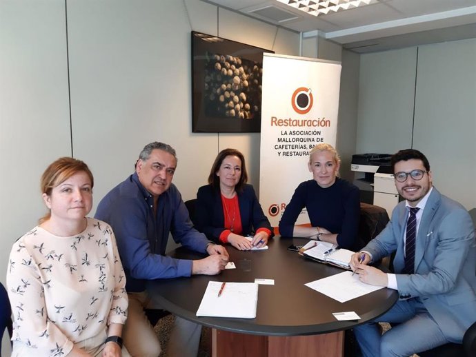 Reunión entre Cs Palma y Restauración Mallorca