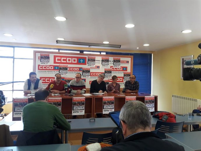 Rueda de prensa de CCOO en Avilés sobre el estatuto electrointensivo