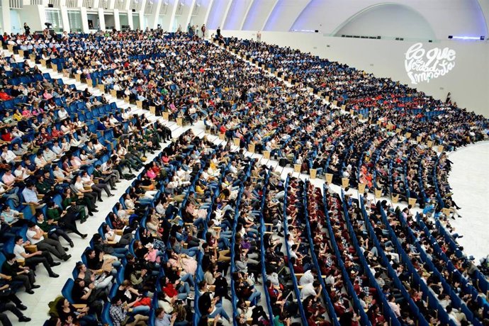 Uno de los congresos de la fundación 'Lo que de verdad importa'