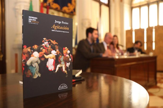 Presentación de la obra 'Agitación' de Jorge Freire, XI Premio Málaga de Ensayo.