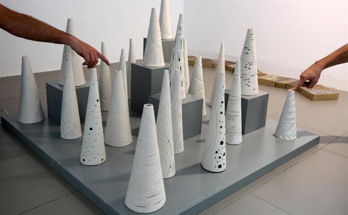 La Diputación acoge una nueva exposición de obras dirigidas a personas con diversidad sensorial
