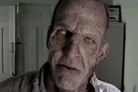 Detenido un actor de The Walking Dead por morder a su pareja