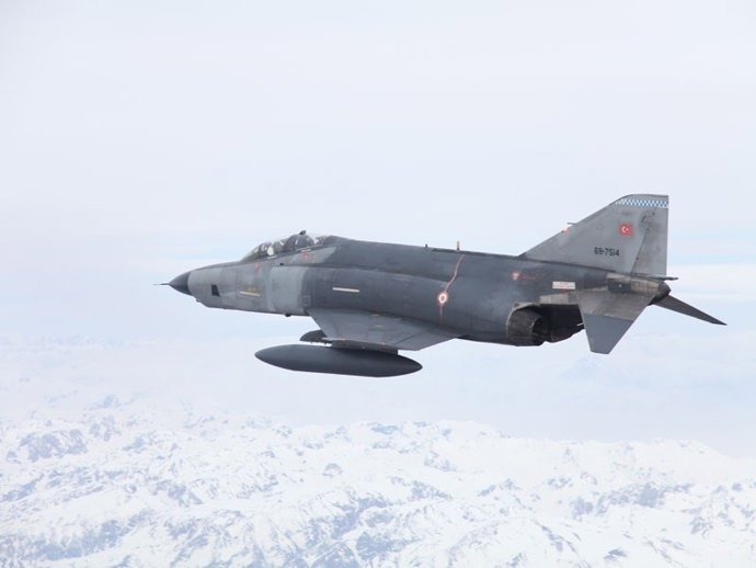 Turquía/Irak.- Turquía "neutraliza" a cuatro supuestos miembros del PKK en medio
