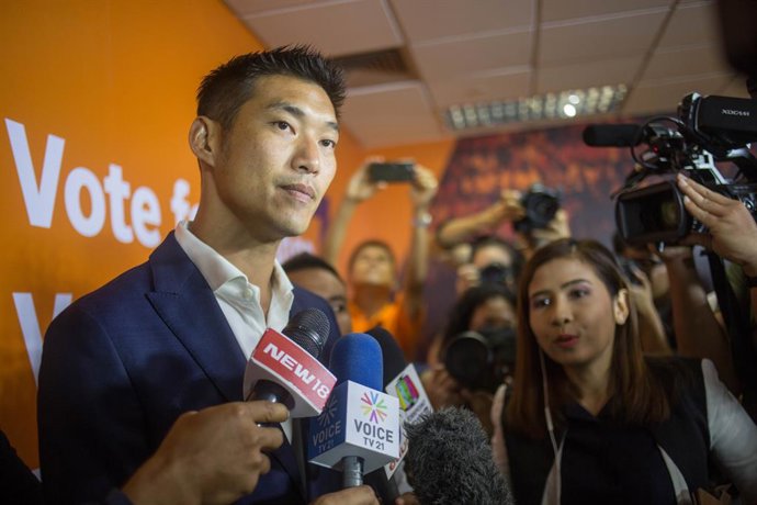Tailandia.- La Comisión Electoral presenta cargos contra el opositor Thanathorn 