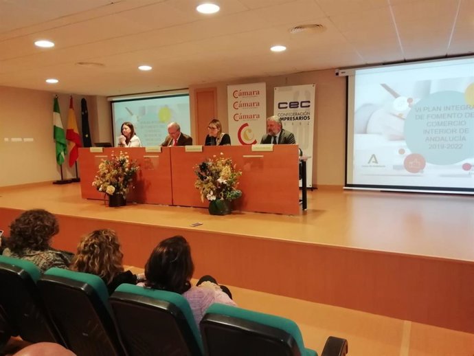 Presentación del VI Plan Integral de Fomento del Comercio Interior