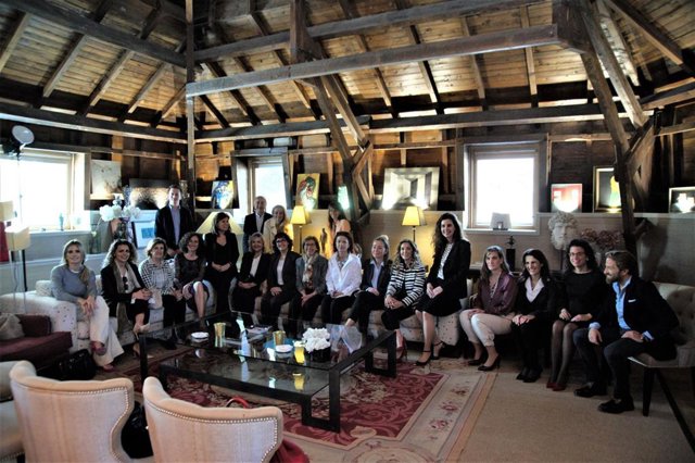 Imagen del Comité Asesor de Faconauto Woman.