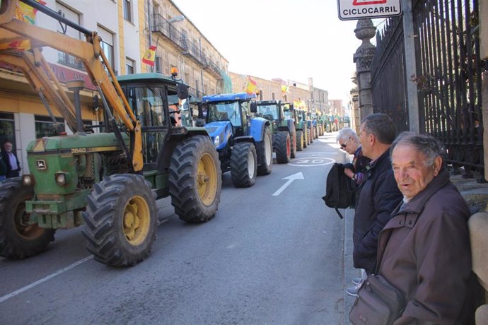 Los tractores en la marcha celebrada en Soria el 11 de marzo en defensa del campo.