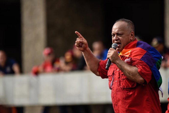 Venezuela.- Cabello dice que Colombia es "un problema de salud pública" por el n