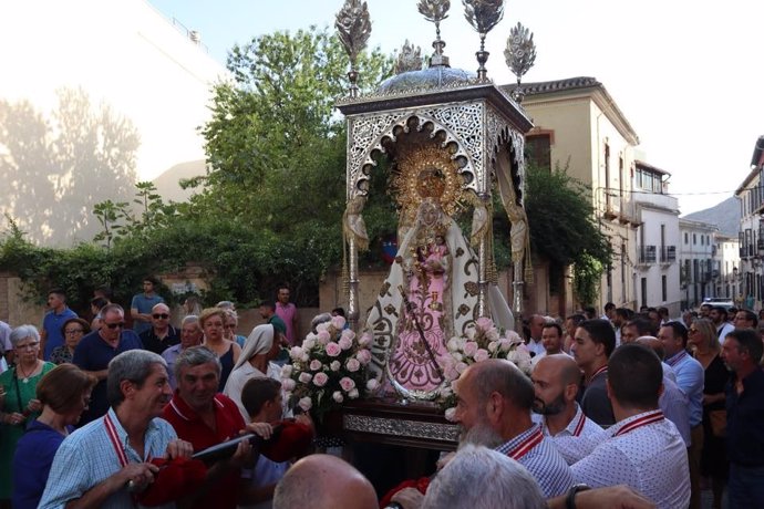 Procesión en honor a la Virgen de Gádor en Berja (Almería) en septiembre de 2019